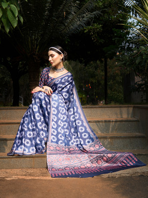 Divastri Digital Print Daily Wear Crepe Saree(Light Blue)