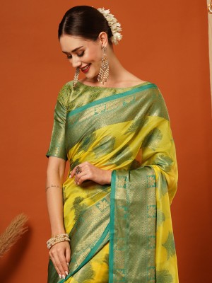 VILLAGIUS Embellished, Self Design, Woven Banarasi Organza, Jacquard Saree(Dark Green)