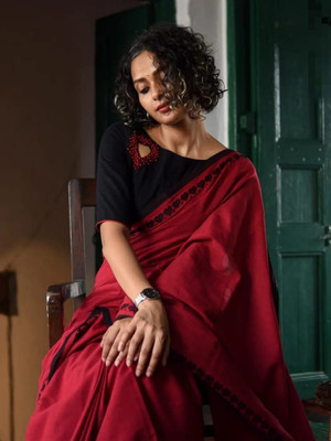 GaurabHandloom Self Design Handloom Cotton Blend Saree(Red)