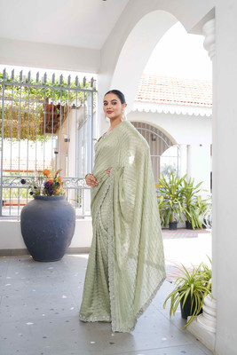 Ghan Sals Embellished, Solid/Plain Bollywood Silk Blend Saree(Light Green)