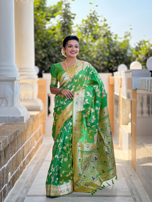 VIVAI CREATION Woven Bollywood Silk Blend Saree(Multicolor)
