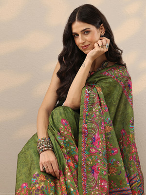 LIBAS Printed Daily Wear Silk Blend Saree(Green)