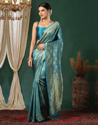 Divastri Woven, Embellished Kanjivaram Silk Blend, Jacquard Saree(Blue)