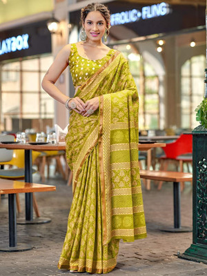 Munir Clothing Printed Daily Wear Cotton Blend Saree(Green)