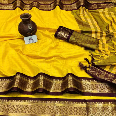 JbWorld Checkered, Woven, Embroidered Gadwal Cotton Silk, Pure Silk Saree(Yellow, Maroon)