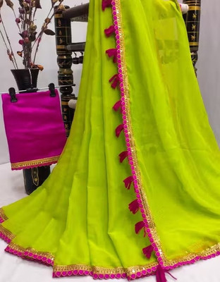Vraggi Embellished, Embroidered, Solid/Plain Bollywood Chiffon, Pure Silk Saree(Green)