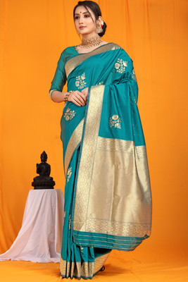 AMIRAT CLOTHING Self Design Banarasi Pure Silk Saree(Light Blue)