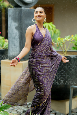MIRCHI FASHION Printed, Striped Leheria Chiffon, Georgette Saree(Purple, Grey, Gold)