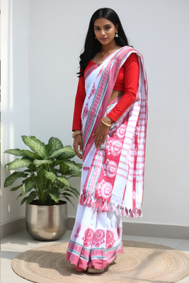 ADIVASI SHOP Solid/Plain Handloom Cotton Blend Saree(White, Red)
