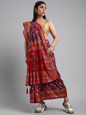 Divastri Woven Patola Silk Blend Saree(Purple)