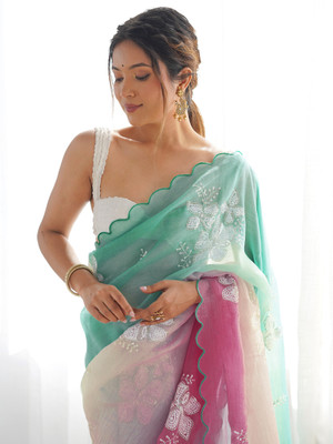 Divastri Ombre Bollywood Jimmy choo Saree(Multicolor)