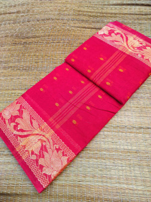 Maasaree Self Design Tant Pure Cotton Saree(Red)