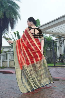 Aarunika LGF Woven Bollywood Organza Saree(Red)