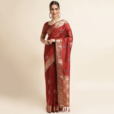 RekhaManiyar Woven Banarasi Silk Blend Saree(Maroon)