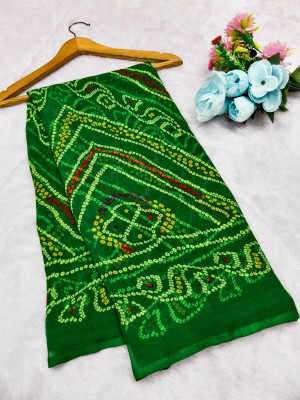 ShopGlobal Printed Bandhani Georgette Saree(Green)