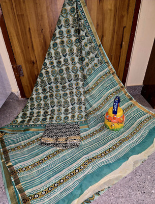 LOVWEAR Blocked Printed, Woven, Printed, Self Design Ikkat Pure Cotton Saree(Green)