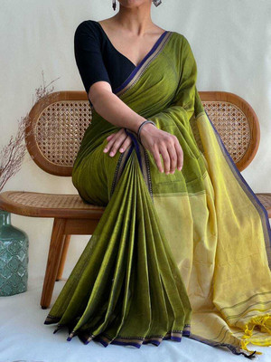 sdn Woven, Solid/Plain Tant Handloom Cotton Blend Saree(Green)