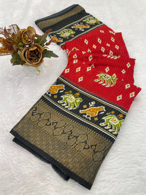 Julee Printed Bollywood Silk Blend Saree(Red)