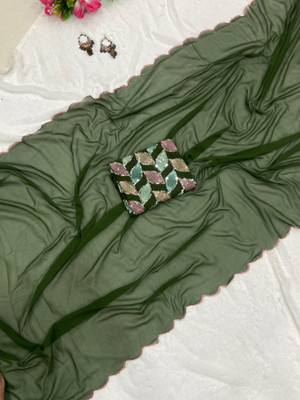 Enogiya Solid/Plain, Embellished Daily Wear Georgette Saree(Dark Green)