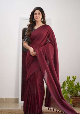 Sourav textile Solid/Plain Bollywood Khadi Saree(Maroon)