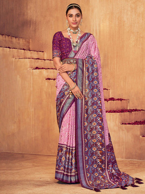 ANOUK Woven Ikkat Silk Blend Saree(Purple)