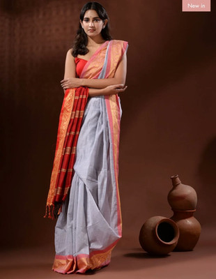 matri textile Color Block Handloom Cotton Silk Saree(Silver)