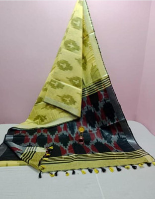 Manikant Handloom Printed Ikkat Cotton Blend Saree(Multicolor)