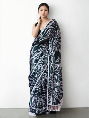 Divastri Printed Bollywood Silk Blend Saree(Multicolor)