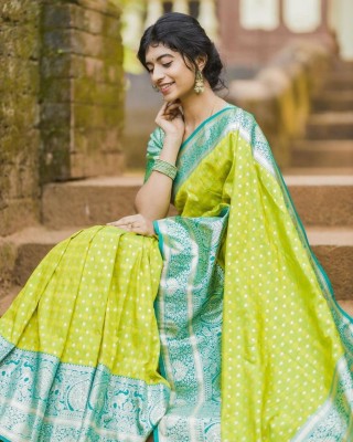 cosfic Striped Bollywood Jacquard Saree(Light Green)