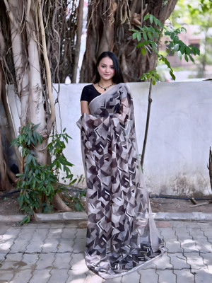 TEN R Self Design, Printed Daily Wear Georgette Saree(Multicolor)