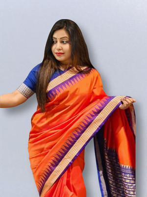 Afronza Temple Border, Solid/Plain, Embellished Sambalpuri Silk Blend, Art Silk Saree(Orange)