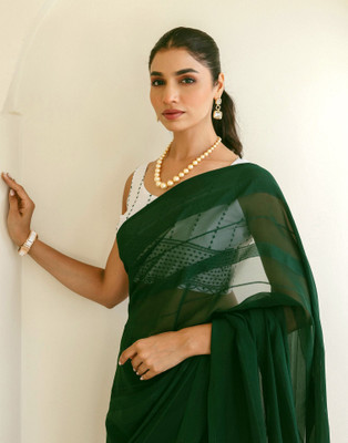 Samah Solid/Plain, Striped Daily Wear Georgette Saree(Dark Green)