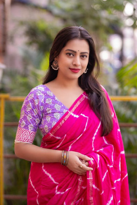 PeachPetals Tie-Dye Chanderi Chanderi Saree(Black)