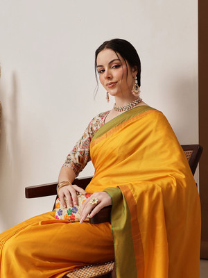 SILK ZONE Solid/Plain Banarasi Art Silk Saree(Mustard)