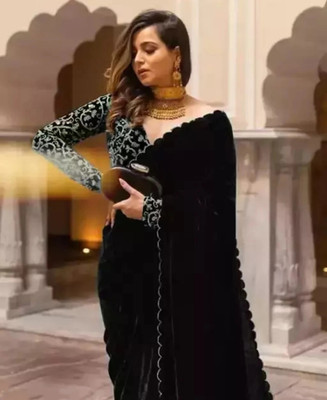 Julee Solid/Plain Bollywood Velvet Saree(Black)