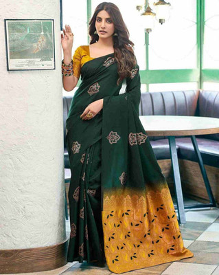 nosequeen Floral Print Banarasi Jacquard Saree(Green)