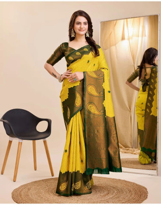 AVANTIKA FASHION Woven Kanjivaram Pure Silk, Art Silk Saree(Yellow, Green)