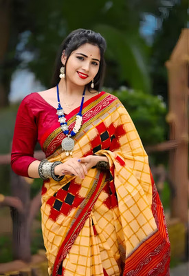 HouseOfCommon Printed Sambalpuri Pure Cotton Saree(Mustard, Red)