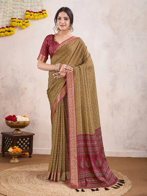 RekhaManiyar Printed Bollywood Crepe Saree(Light Green)