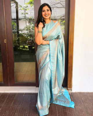 Marziyaa Checkered Banarasi Jacquard Saree(Light Blue)