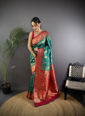 Divastri Woven Banarasi Cotton Silk Saree(Green)