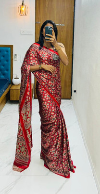 pal fashion Printed Kalamkari Jacquard Saree(Red)