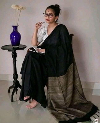 Dadavai Store Solid/Plain Handloom Handloom Pure Cotton Saree(Black)