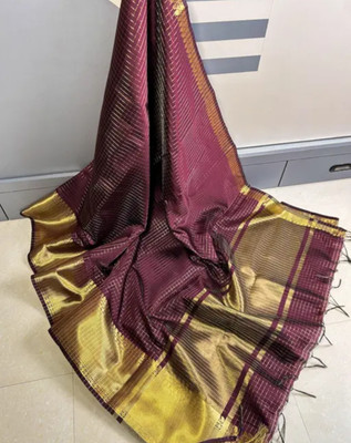 AIMON CO Woven Banarasi Silk Blend Saree(Maroon)