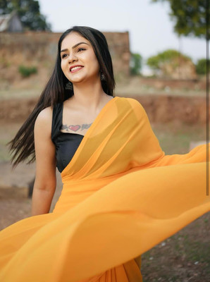 kashvi sarees Solid/Plain Bollywood Georgette Saree(Yellow)