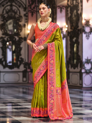 Sareemall Printed Banarasi Silk Blend Saree(Light Green)