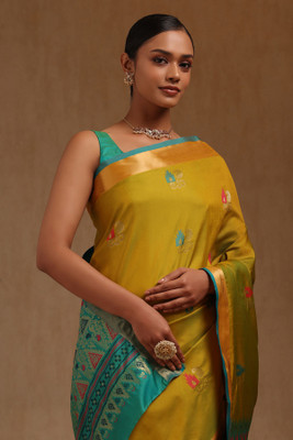 soch Woven Saree with Attached Blouse Silk Blend Saree(Green)