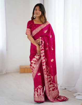 Tasrika Woven Banarasi Jacquard, Pure Silk Saree(Pink, Gold)