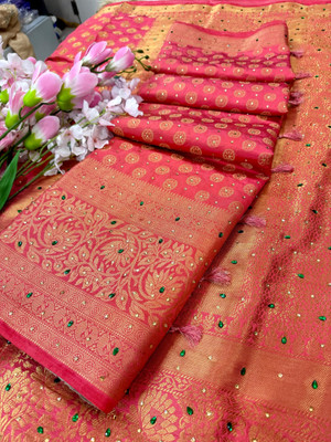 Banaras silk palace Embellished Banarasi Silk Blend Saree(Red)