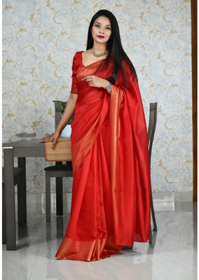 Mollika Woven, Self Design Handloom Cotton Silk, Tussar Silk Saree(Red)